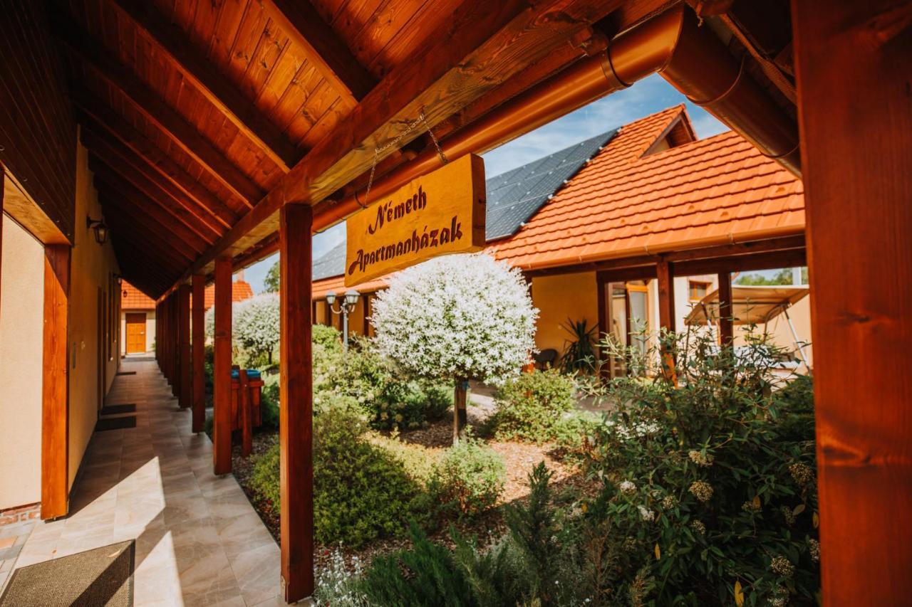 Nemeth Apartmanhazak Mórahalom エクステリア 写真