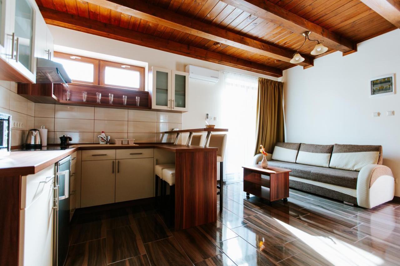 Nemeth Apartmanhazak Mórahalom エクステリア 写真