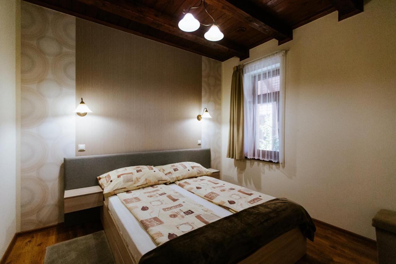 Nemeth Apartmanhazak Mórahalom エクステリア 写真