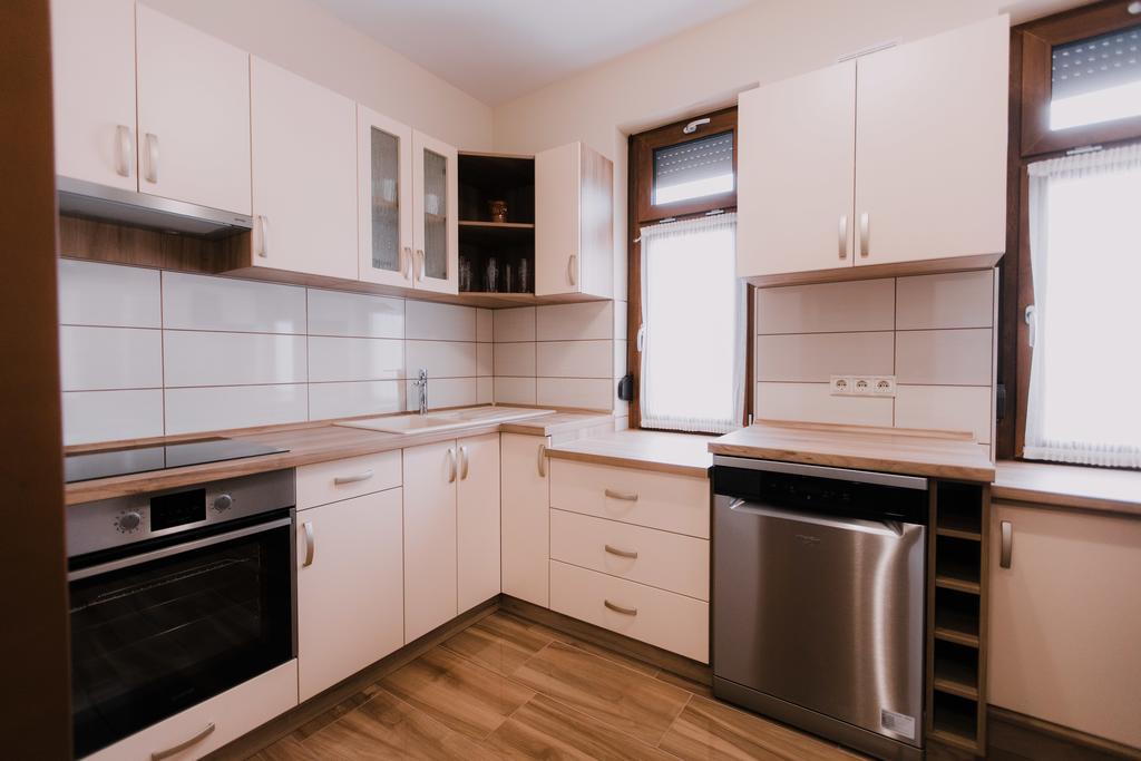 Nemeth Apartmanhazak Mórahalom エクステリア 写真