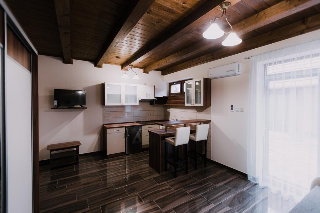 Nemeth Apartmanhazak Mórahalom エクステリア 写真