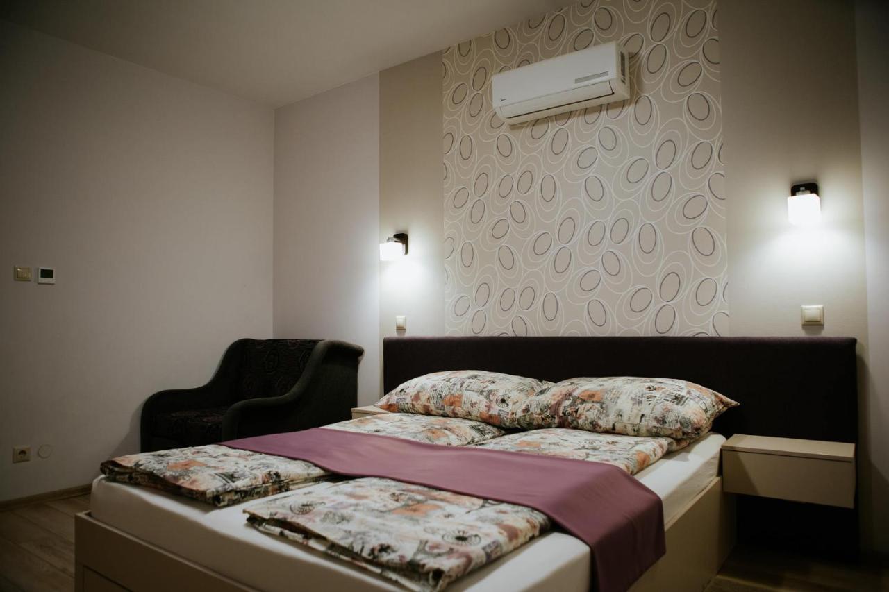 Nemeth Apartmanhazak Mórahalom エクステリア 写真