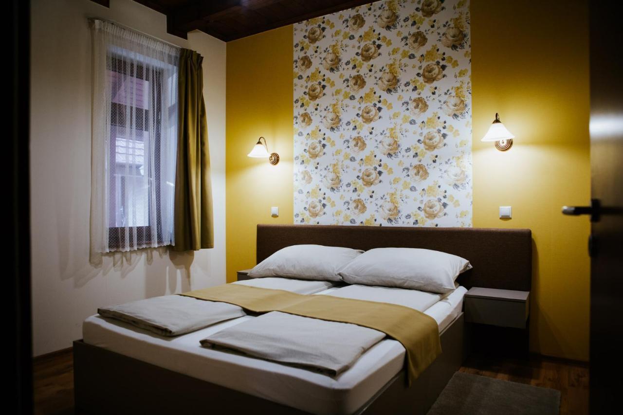 Nemeth Apartmanhazak Mórahalom エクステリア 写真
